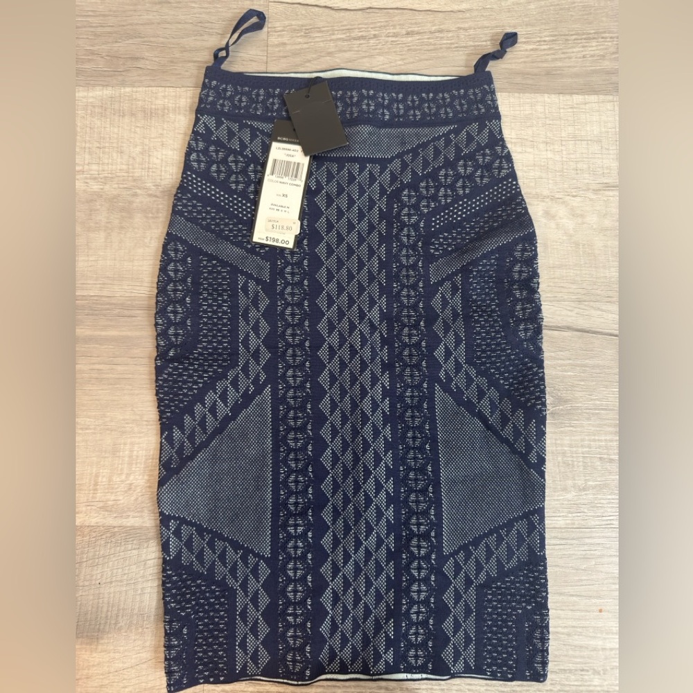 BCBGMaxAzria Navy Geometric Pencil Skirt